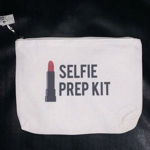 “Selfie Prep Kit” Makeup Bag